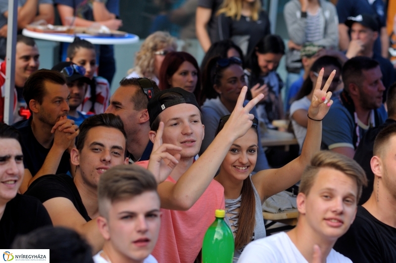 Hajrá Magyarország!   1