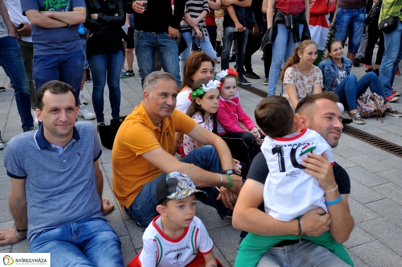 Hajrá Magyarország!   1