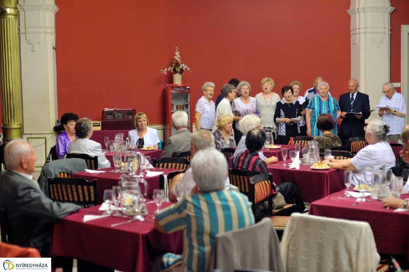 Fegyveres Erők és Rendvédelmi Szervek Nyugdíjas Klubja köszöntései