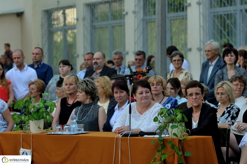 Ballagás a Móra iskolában