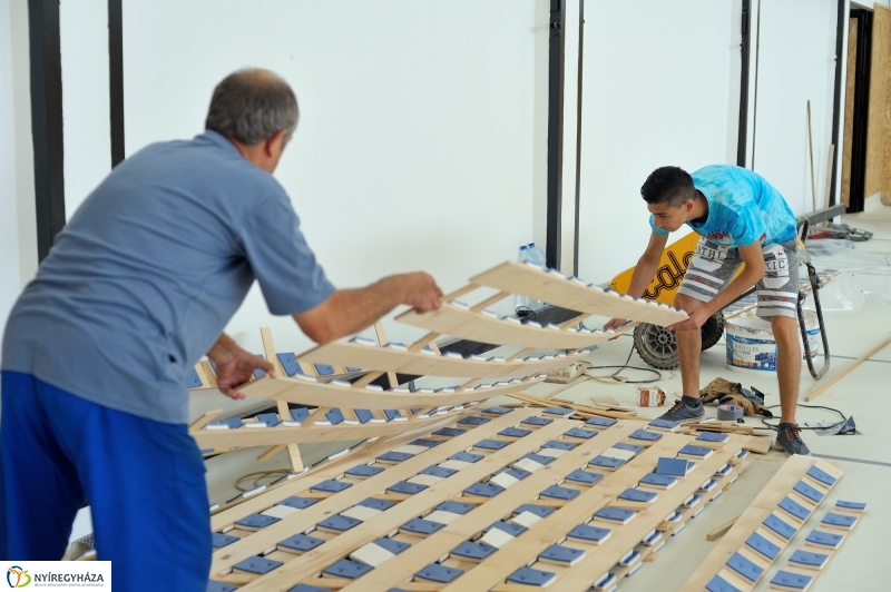 Tornaterem felújítás a Móricz Zsigmond iskolában