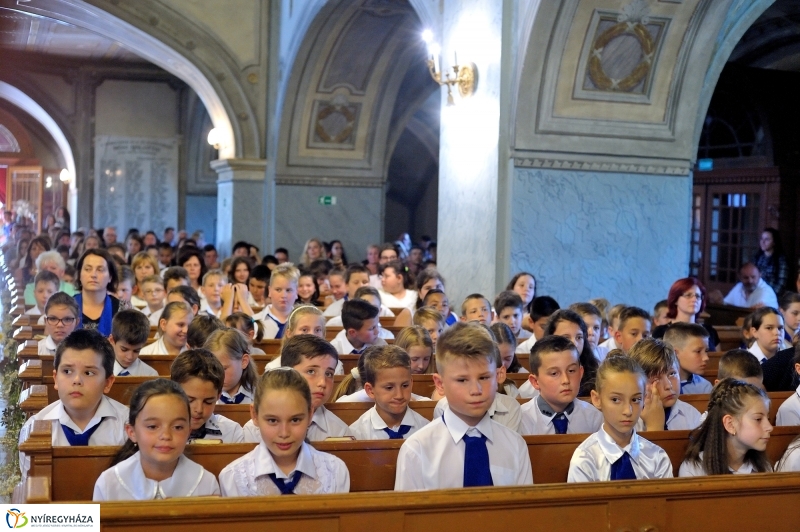 Ballagás az Evangélikus iskolában