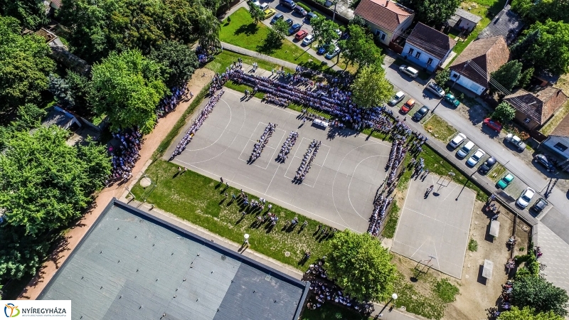 Móricz Zsigmond Általános Iskolai Ballagás