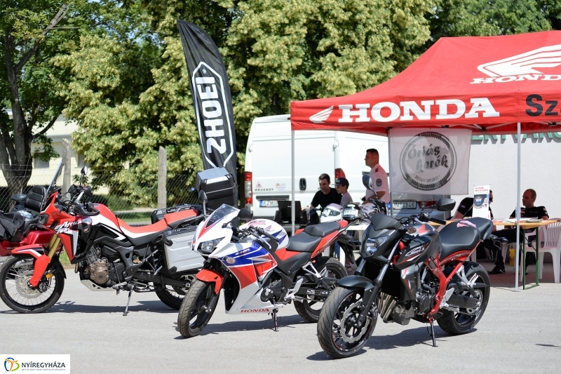 Motorosok napja az Esélycentrumban