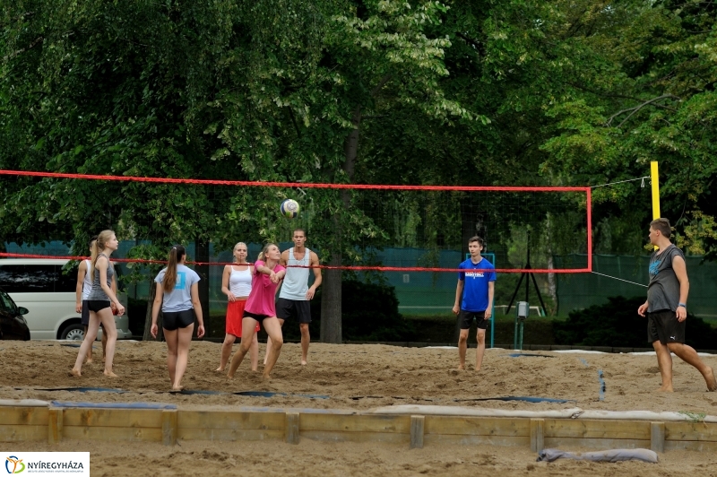 Felkészülés a Hübner strandröpire