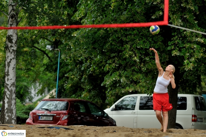 Felkészülés a Hübner strandröpire