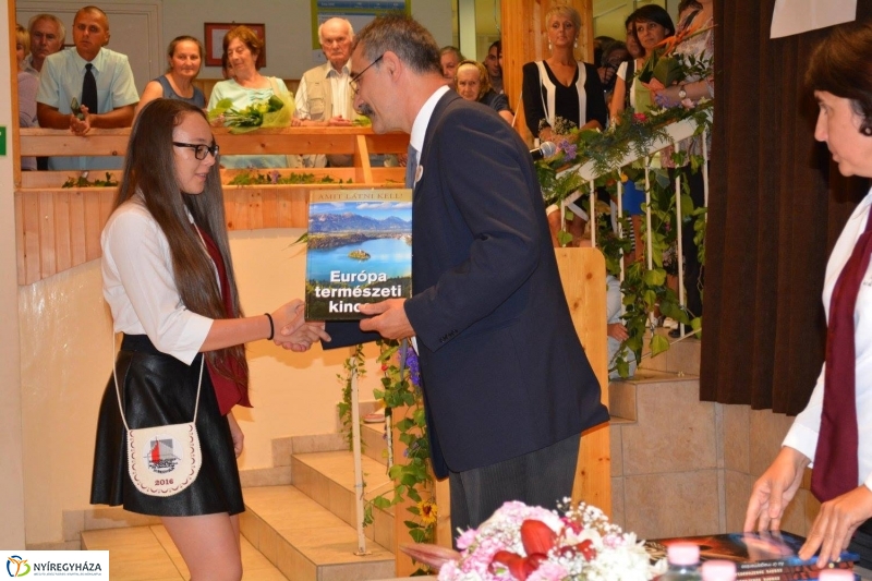 Ballagás az Eötvösben