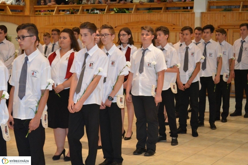 Ballagás az Eötvösben