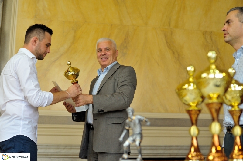 Kispályás foci díjazása