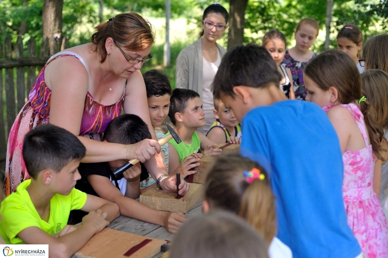 Napközis tábor a múzeumfaluban