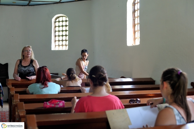 Művészi rajzolók a múzeumfaluban