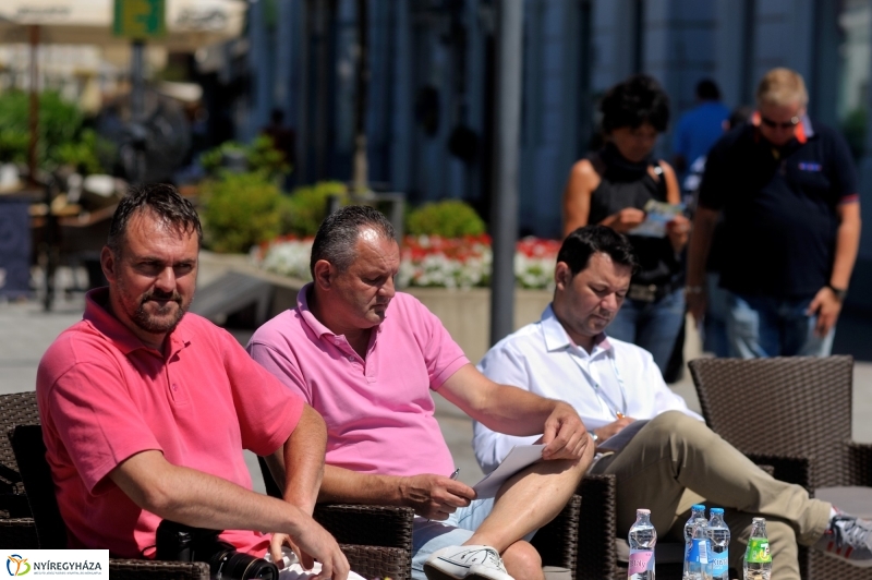 Strandröplabda sajtótájékoztató