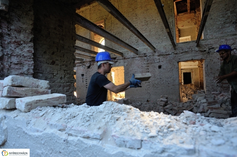 Munkálatok a Kállay Kúriában