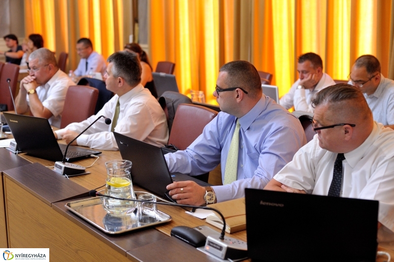 Városi Közgyűlés 20160630