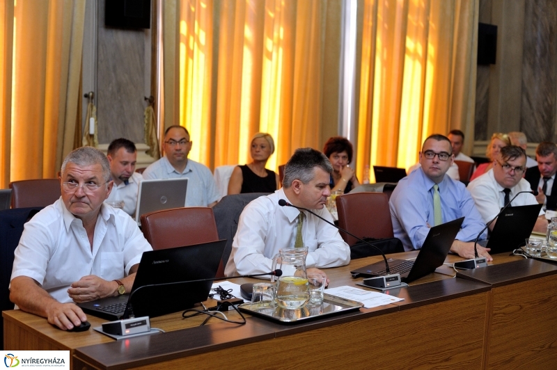 Városi Közgyűlés 20160630