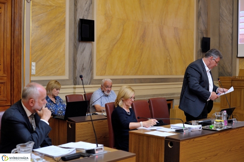 Városi Közgyűlés 20160630