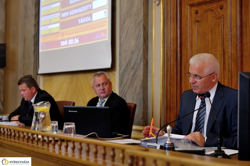 Városi Közgyűlés 20160630