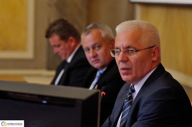 Városi Közgyűlés 20160630