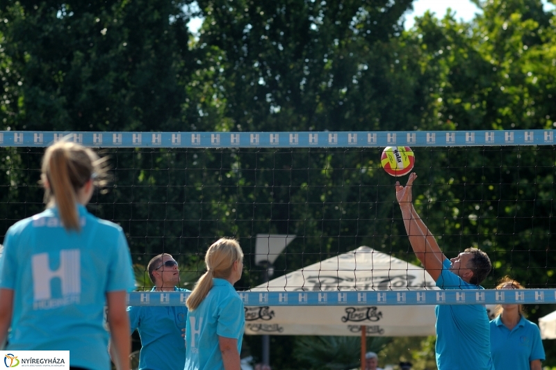 5. amatőr strandröplabda verseny a belvárosban