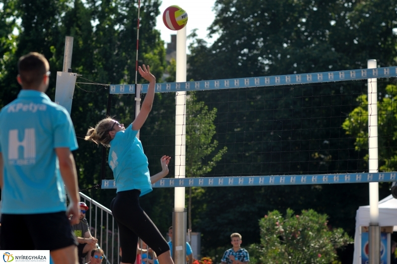 5. amatőr strandröplabda verseny a belvárosban