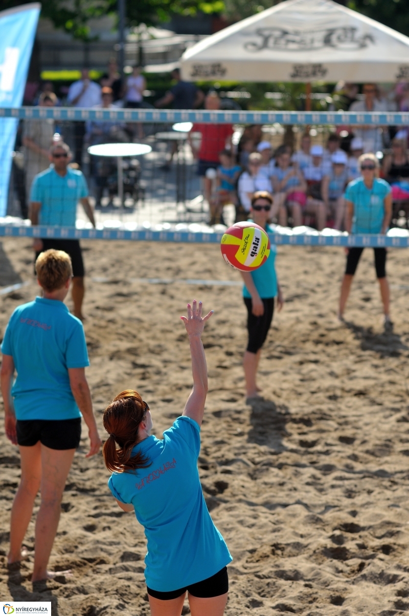 5. amatőr strandröplabda verseny a belvárosban