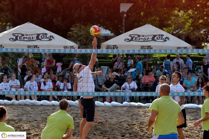 5. amatőr strandröplabda verseny a belvárosban