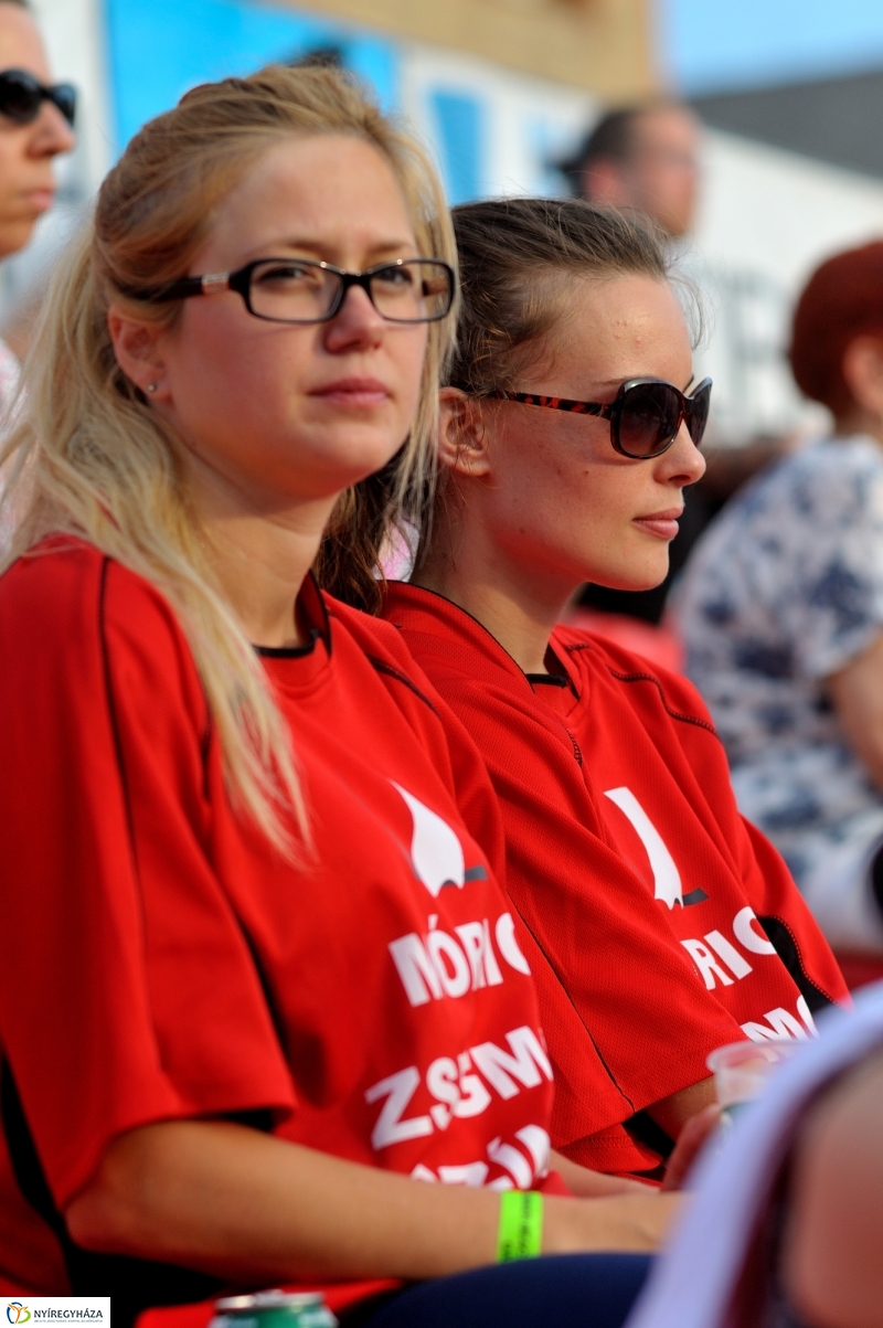 5. amatőr strandröplabda verseny a belvárosban