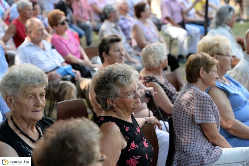 Nyári est Borbányán