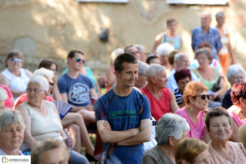 Nyári est Borbányán