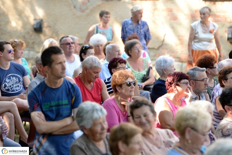 Nyári est Borbányán