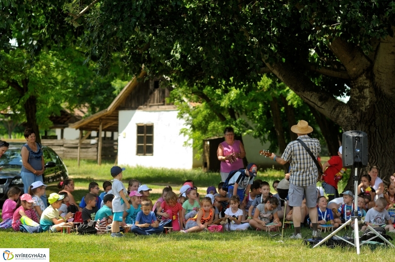 Adj Esélyt tábor a múzeumfaluban