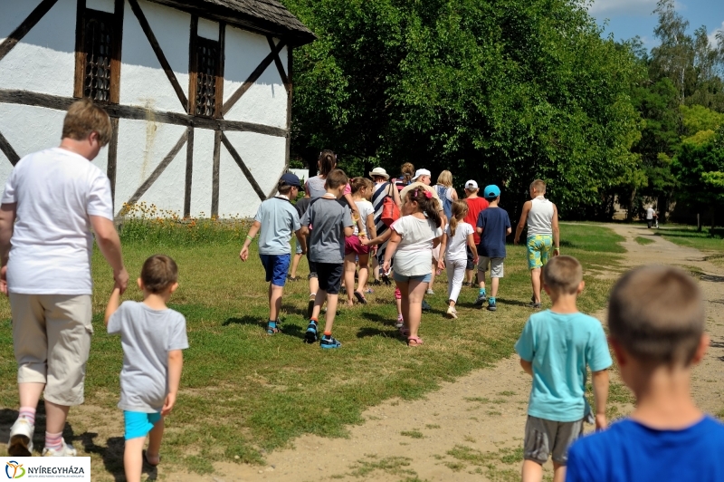 Adj Esélyt tábor a múzeumfaluban