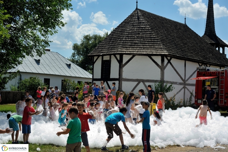 Adj Esélyt tábor a múzeumfaluban