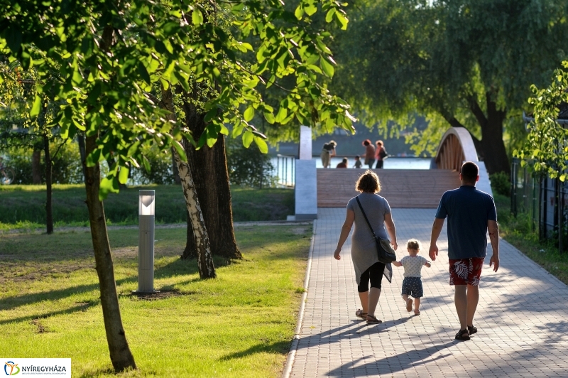 Vasárnap délután Sóstón