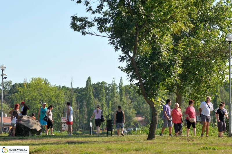 Vasárnap délután Sóstón