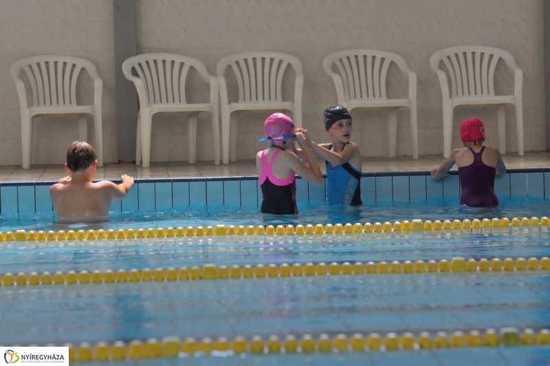 Úszótábor az Arany iskolában