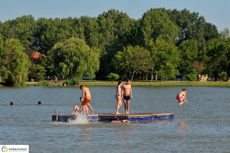 Egy hétköznap délután a Tófürdőn