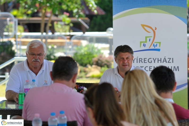 Strandfoci  2016 sajtótájékoztató