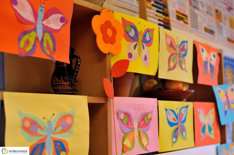 Táborozás a szőlőskerti iskolában