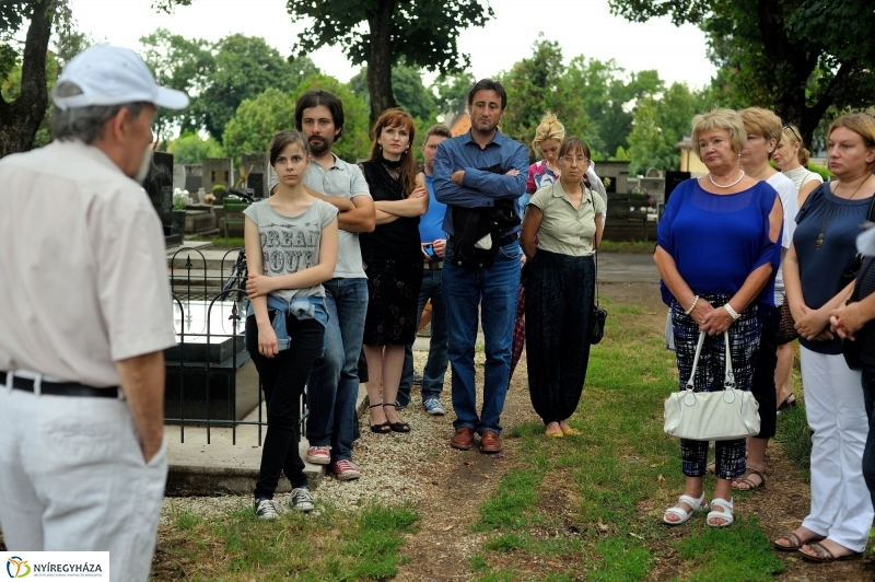 Felújították Jósa András síremlékét