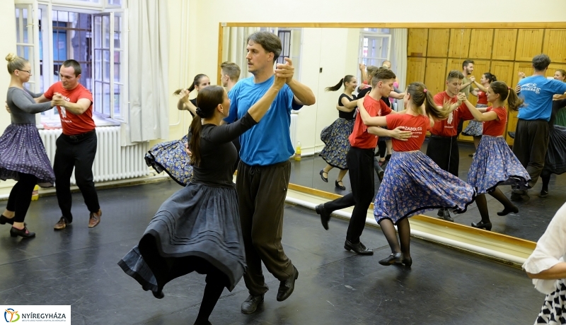 Megkezdődtek a Tirpák Lakodalmas táncpróbái
