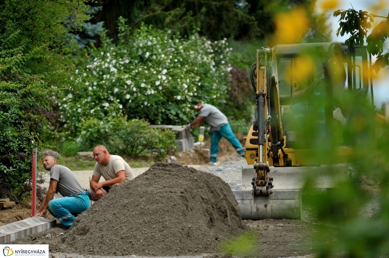 Rekonstrukció a Merkur utcán