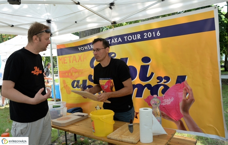 Barkács-bogrács főzőverseny a Krúdy sétányon