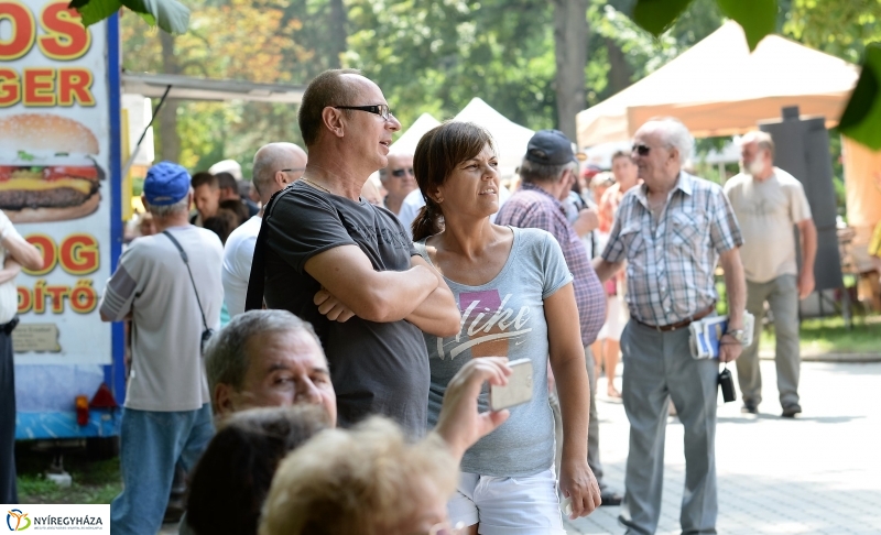 Barkács-bogrács főzőverseny a Krúdy sétányon