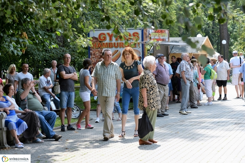 Barkács-bogrács főzőverseny a Krúdy sétányon