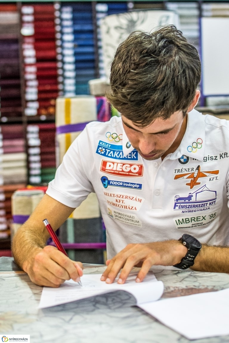 Szponzori szerződés a DIEGO-val