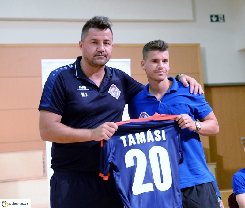 Szurkolói ankét a Szparinál