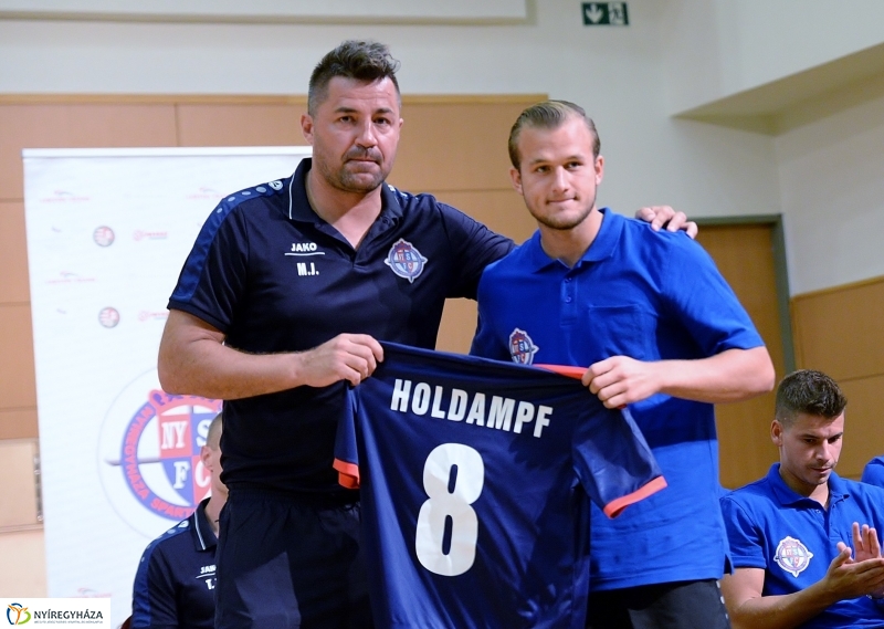 Szurkolói ankét a Szparinál