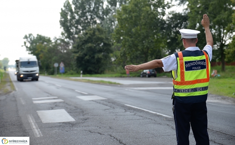 Tispol akció a 38-as úton