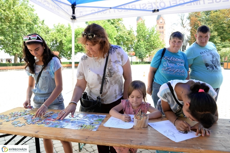 Közlekedésbiztonsági nap a Kossuth téren